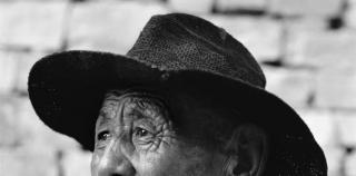 摄影艺术||人像摄影：定格时光里的生命温度